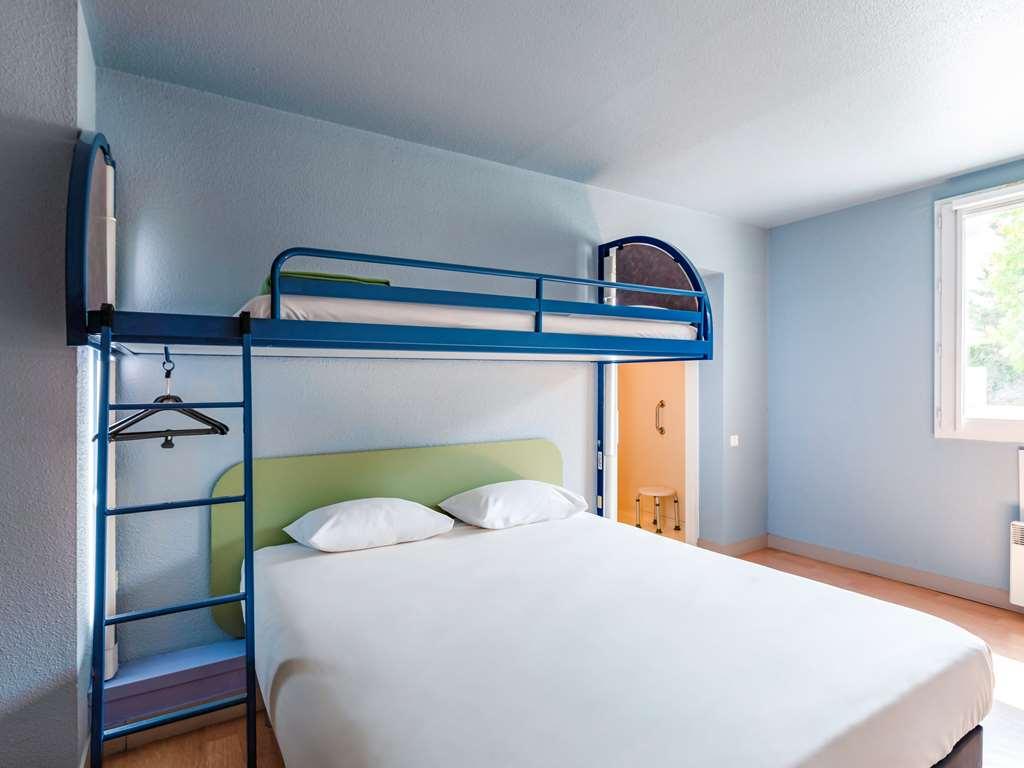 Ibis Budget Lyon Villeurbanne Room photo